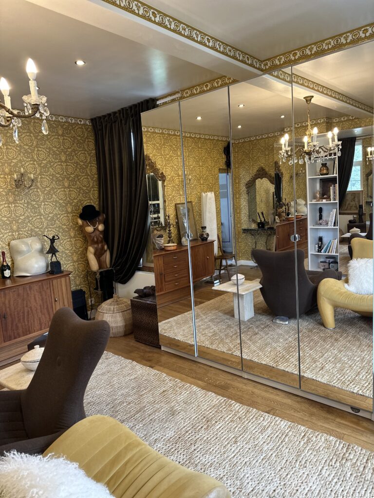 Diana Renovation Liege dressing amenagement personnalisé espace luxueux - Diana Rénovation - Immo Valorisation