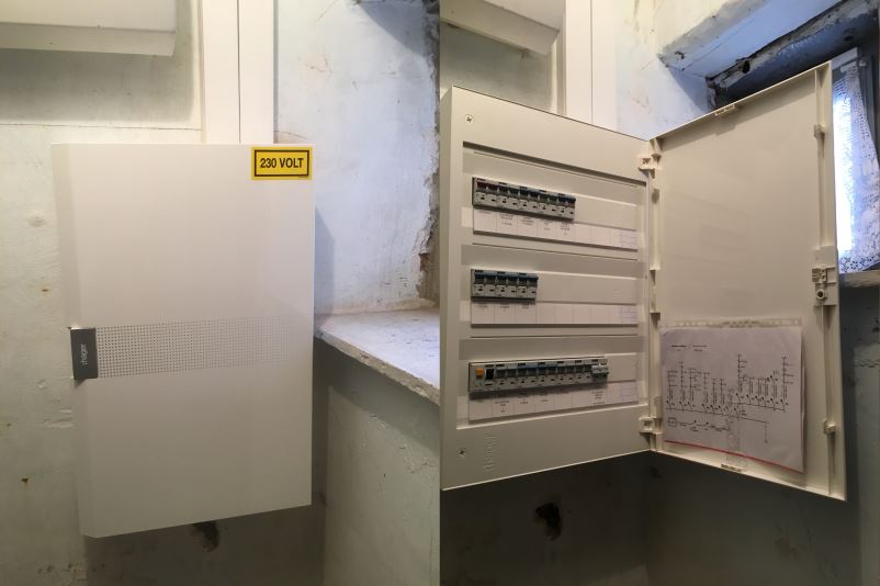 Diana Renovation Liege electricite mise en conformite nouvelle installation coffret tableau electrique jpg - Diana Rénovation - Immo Valorisation