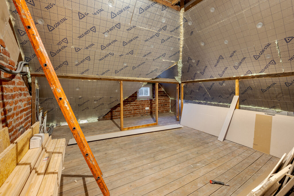 Diana Rénovation grenier isolation combles Liege - Diana Rénovation - Immo Valorisation